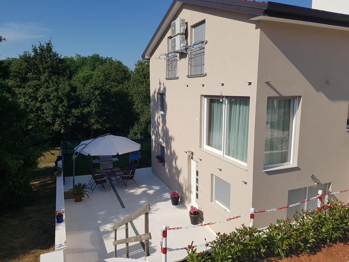 Zagar Apartment Poreč Exterior foto